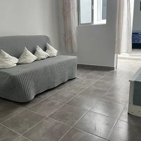 Quiet With Terrasa 5 Min Playa Cristianos Apartamento