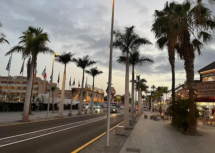 Quiet With Terrasa 5 Min Playa Cristianos شقة *